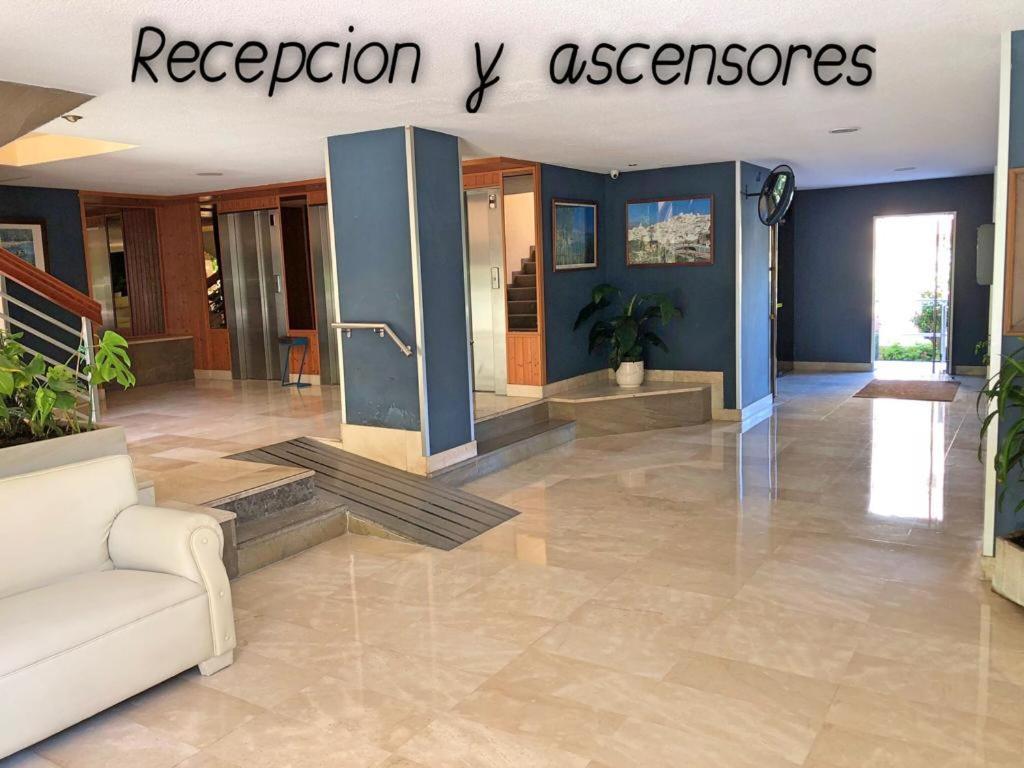 Apartamento Las Gondolas Almuñécar エクステリア 写真